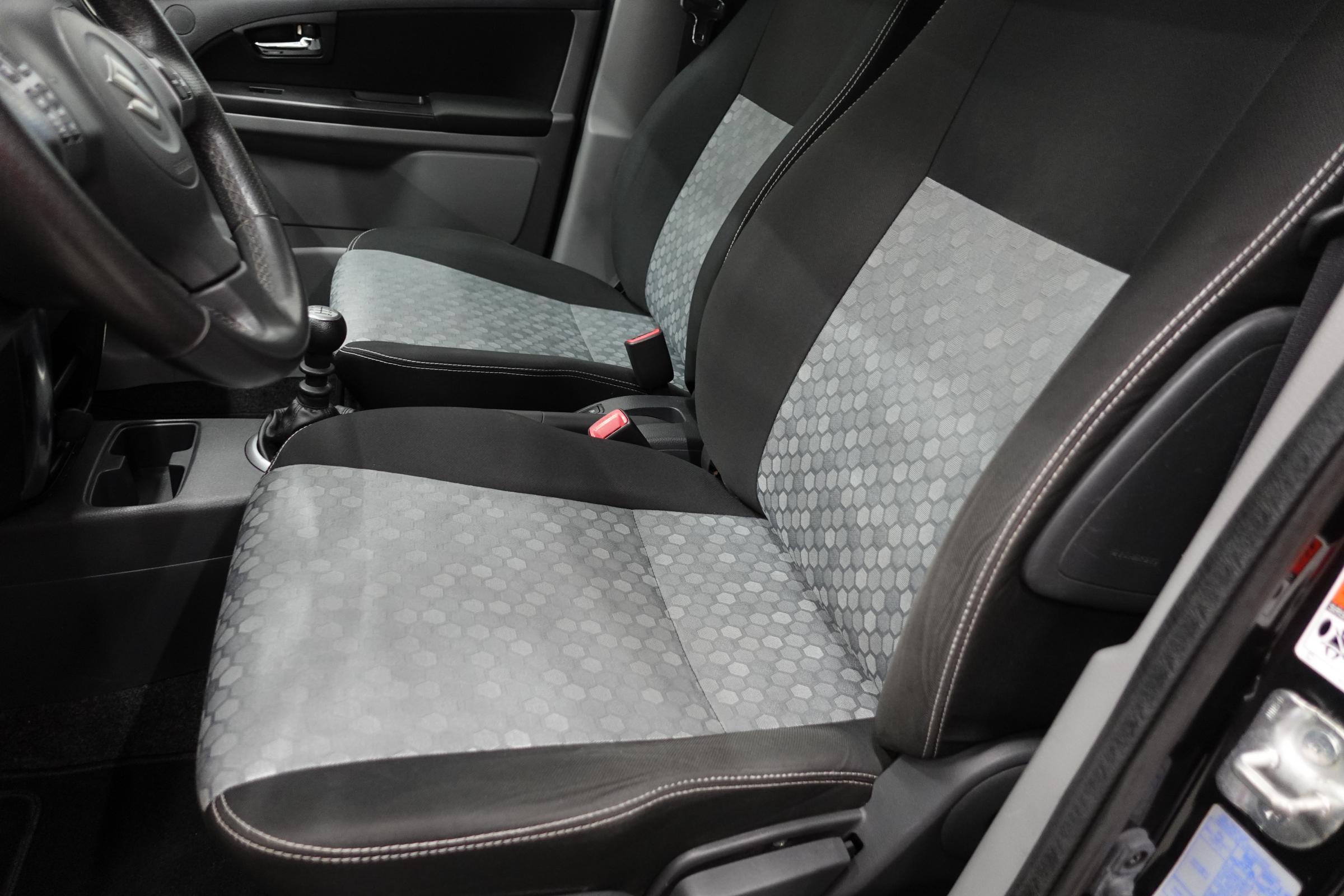 Suzuki SX4, 2013 - pohled č. 9