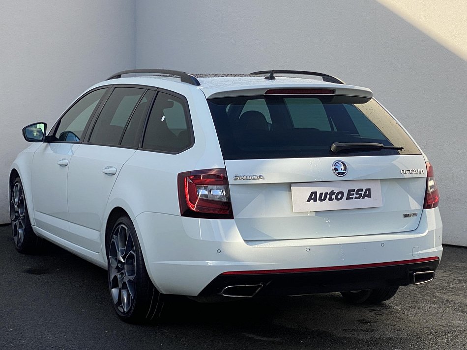 Škoda Octavia III 2.0TDi RS