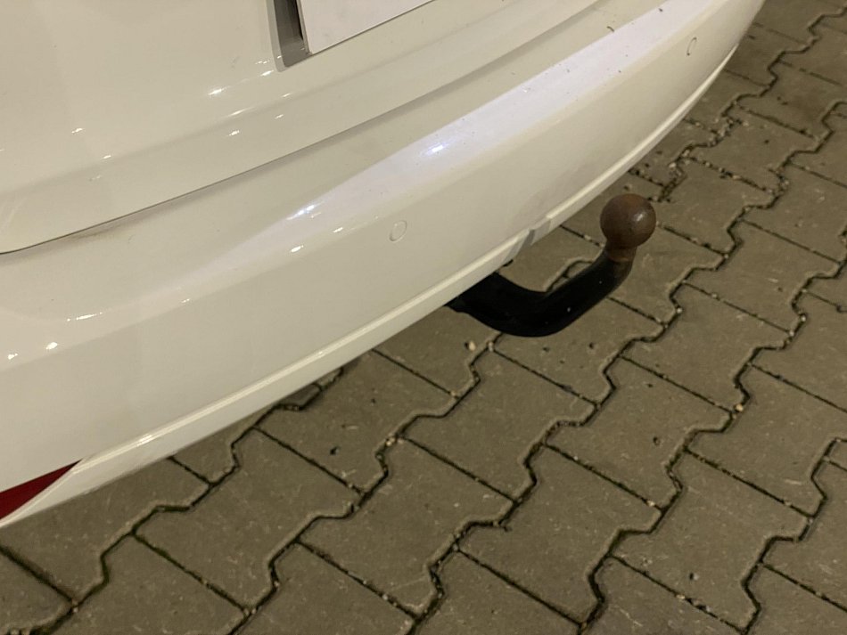 Volkswagen Touran 2.0 TDi Match