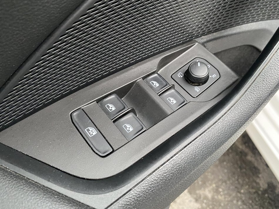 Škoda Octavia IV 1.5 TSi Style