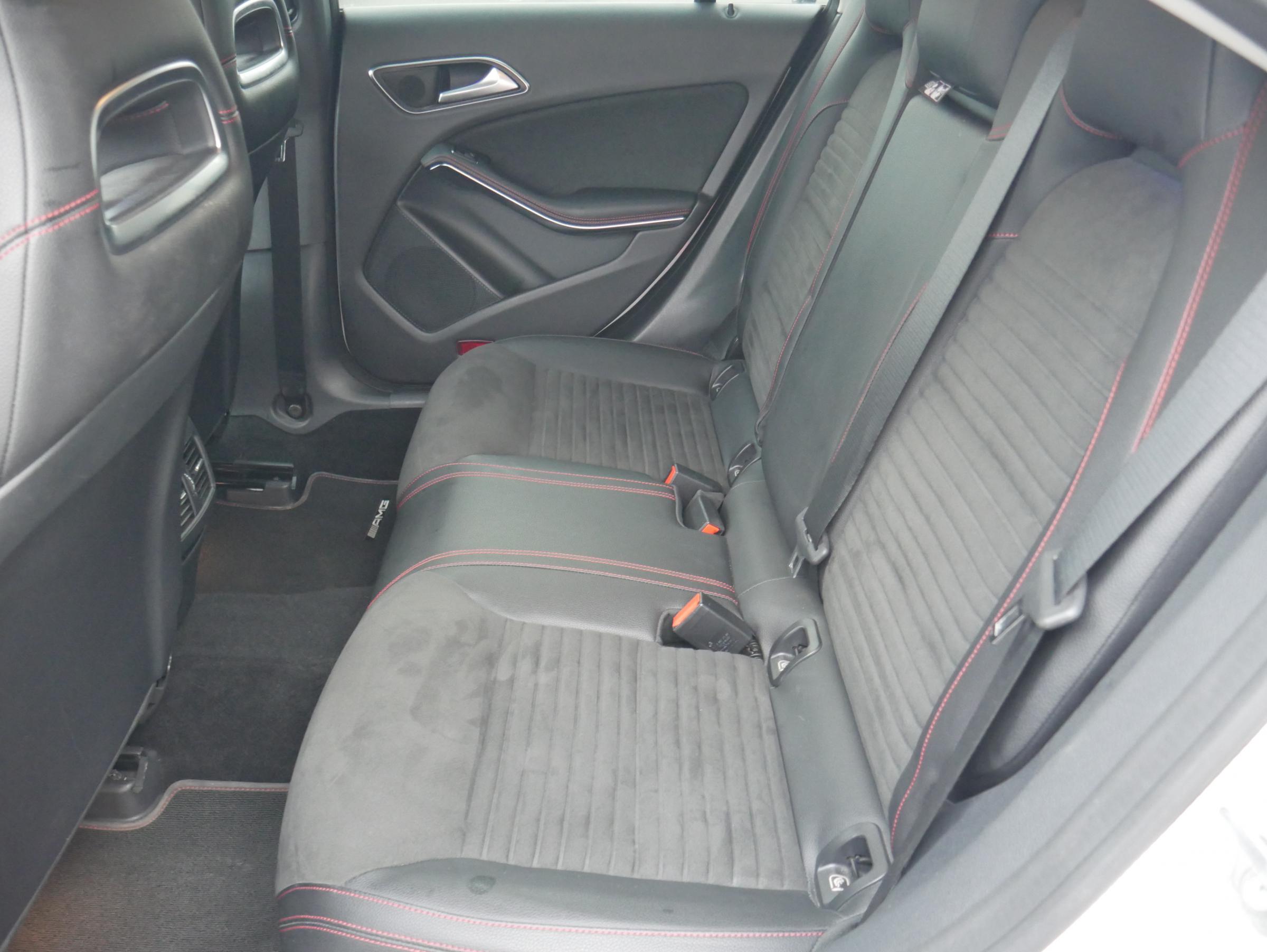 Mercedes-Benz CLA, 2019 - pohled č. 10