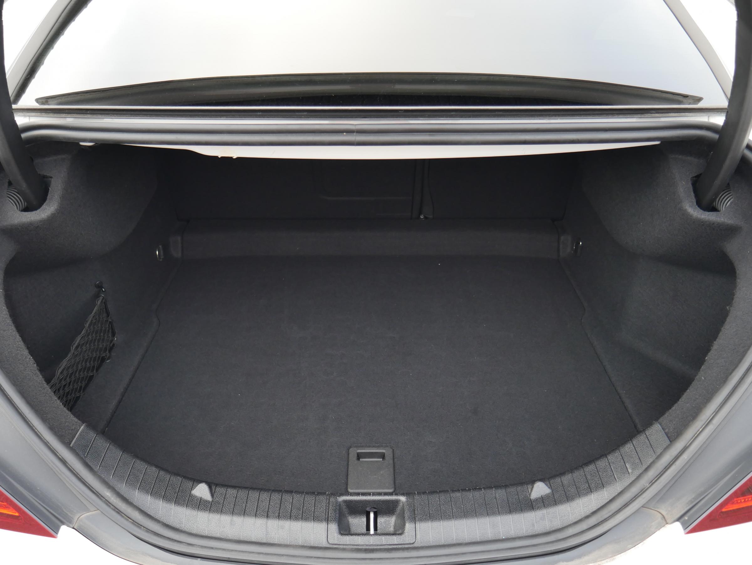 Mercedes-Benz CLA, 2019 - pohled č. 7