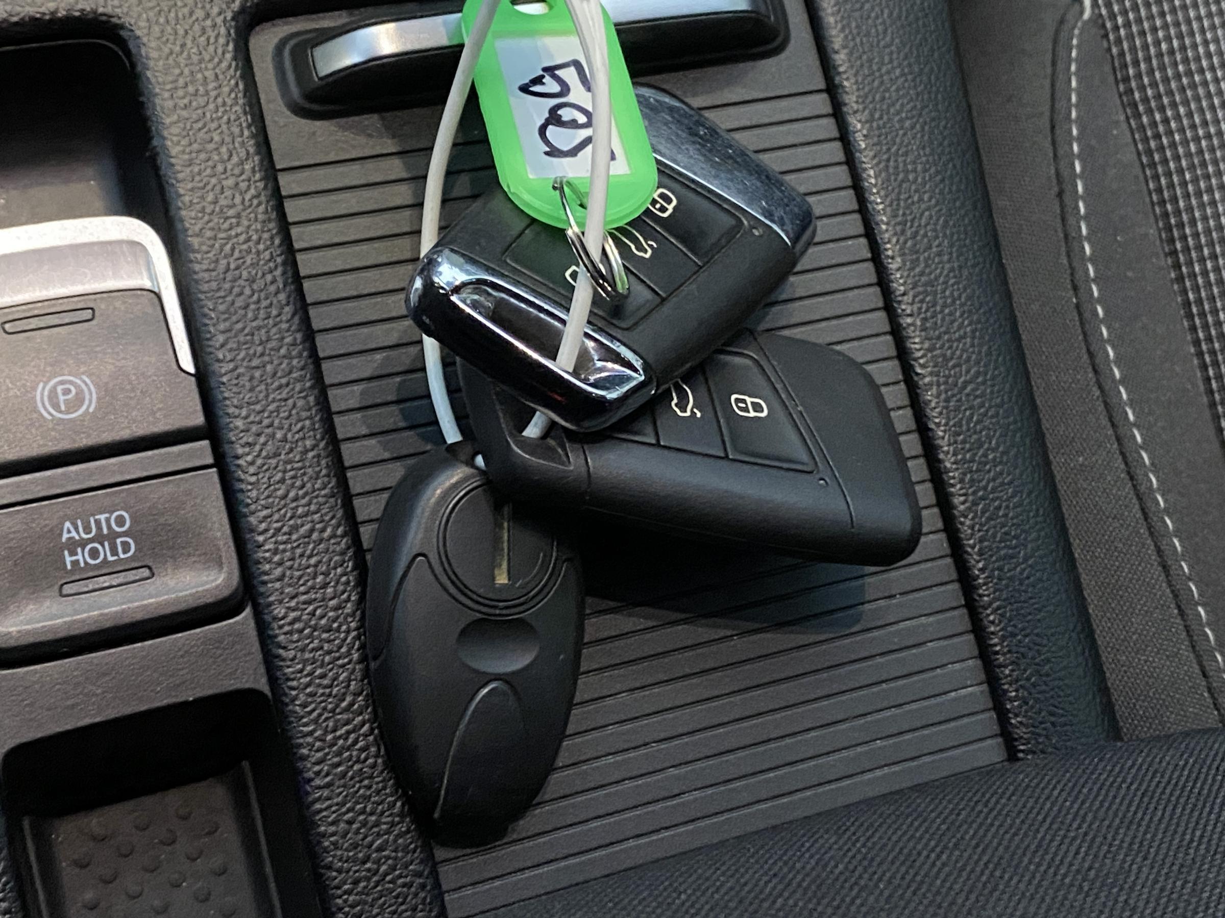 Volkswagen Passat, 2015 - pohled č. 17