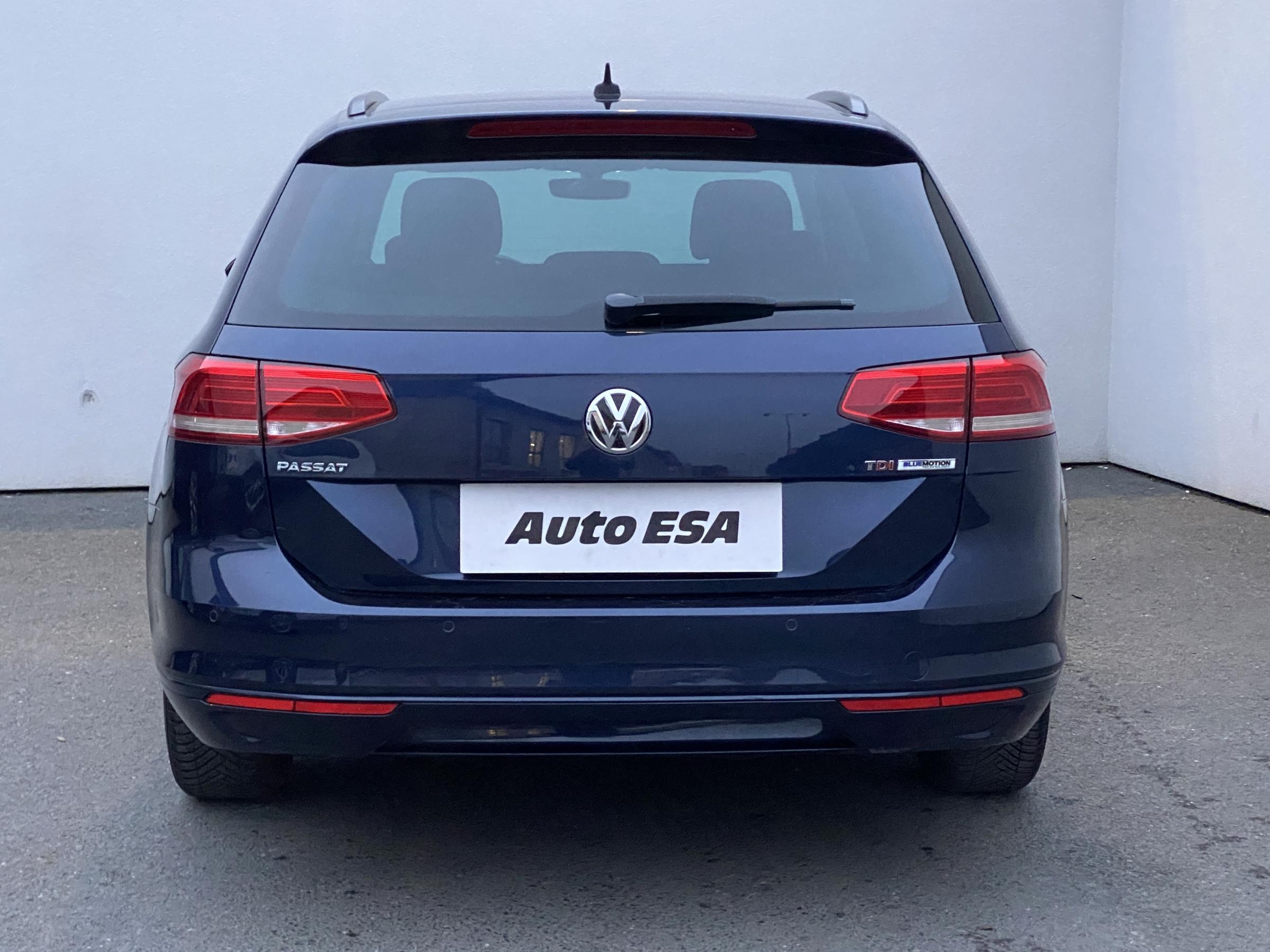 Volkswagen Passat, 2015 - pohled č. 5