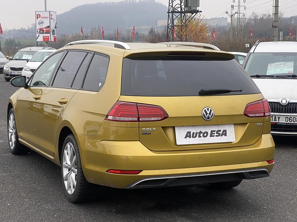 Volkswagen Golf 1.0 TSI 