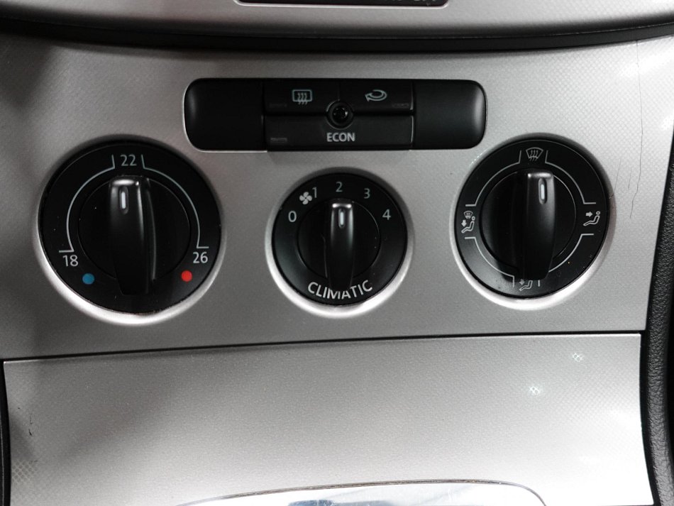 Volkswagen Passat 1.9 TDi 