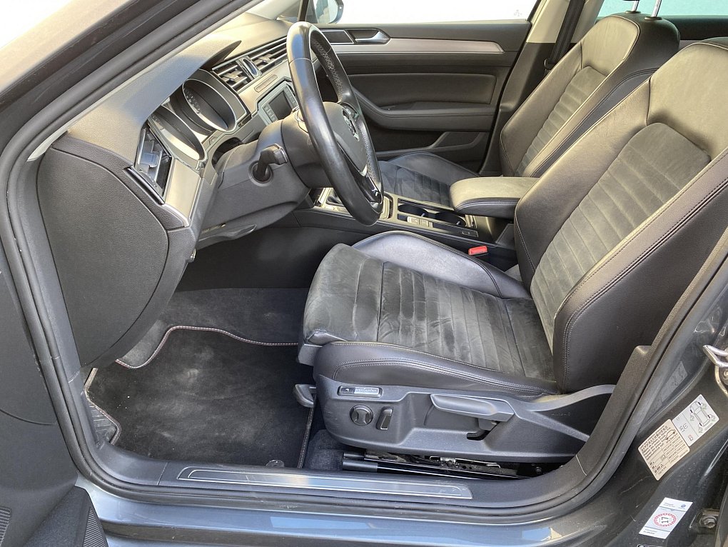 Volkswagen Passat 2.0 TDi Highline