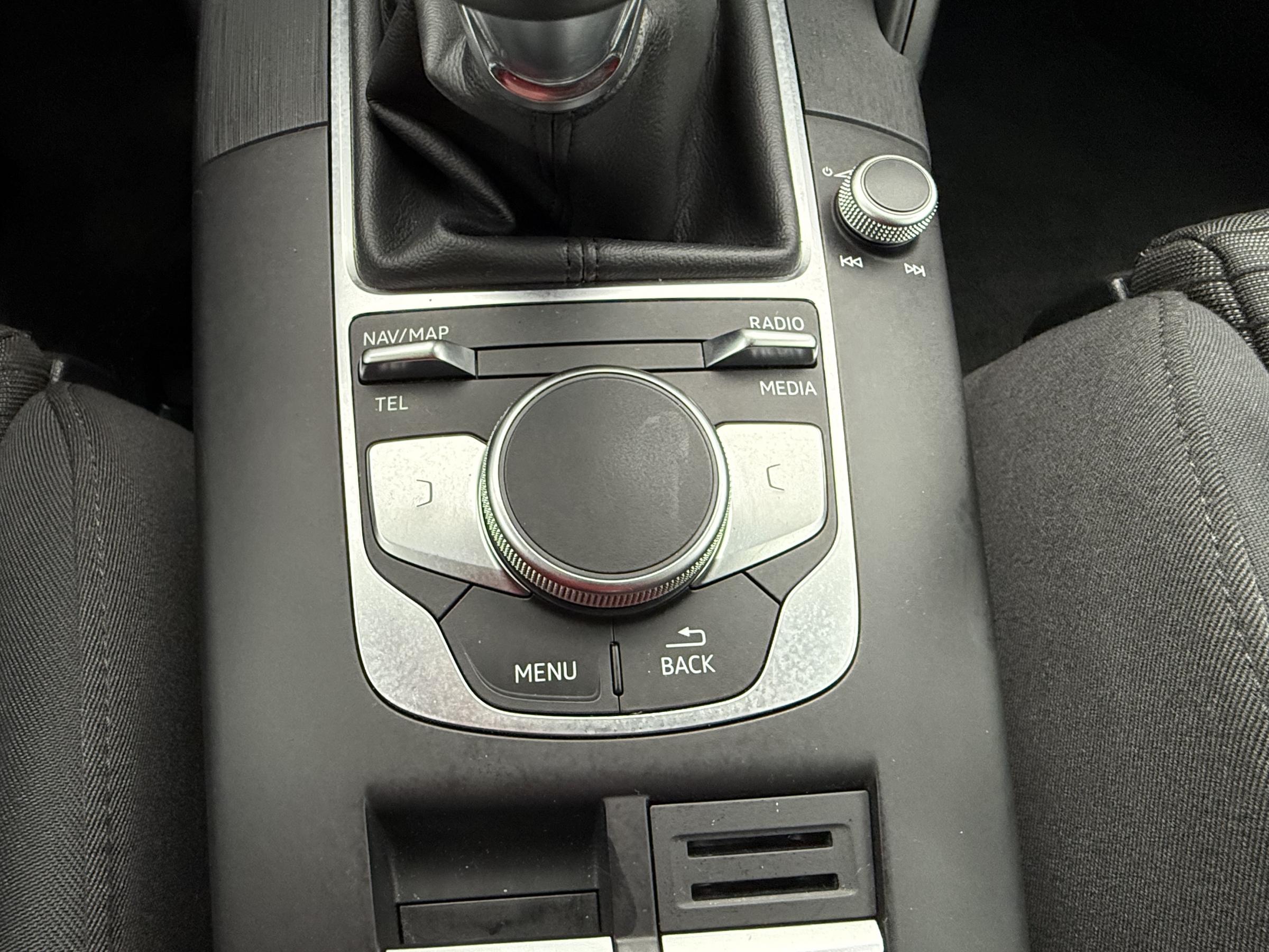 Audi A3, 2018 - pohled č. 18