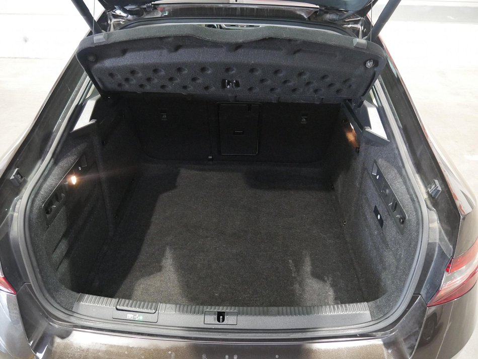 Škoda Superb III 2.0TDi 