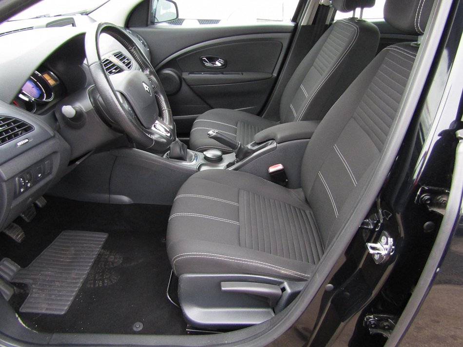 Renault Fluence 1.6 SCE 