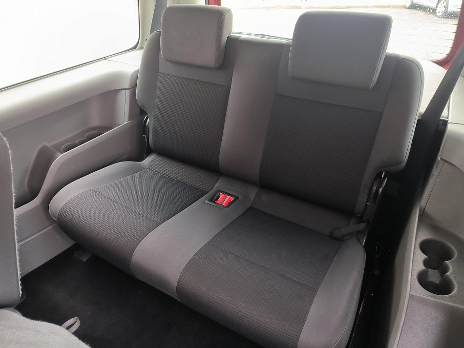Volkswagen Caddy 1.9TDi Team MAXi 7míst