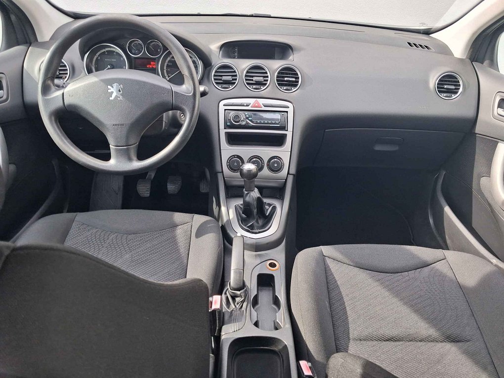 Peugeot 308 1.4i 