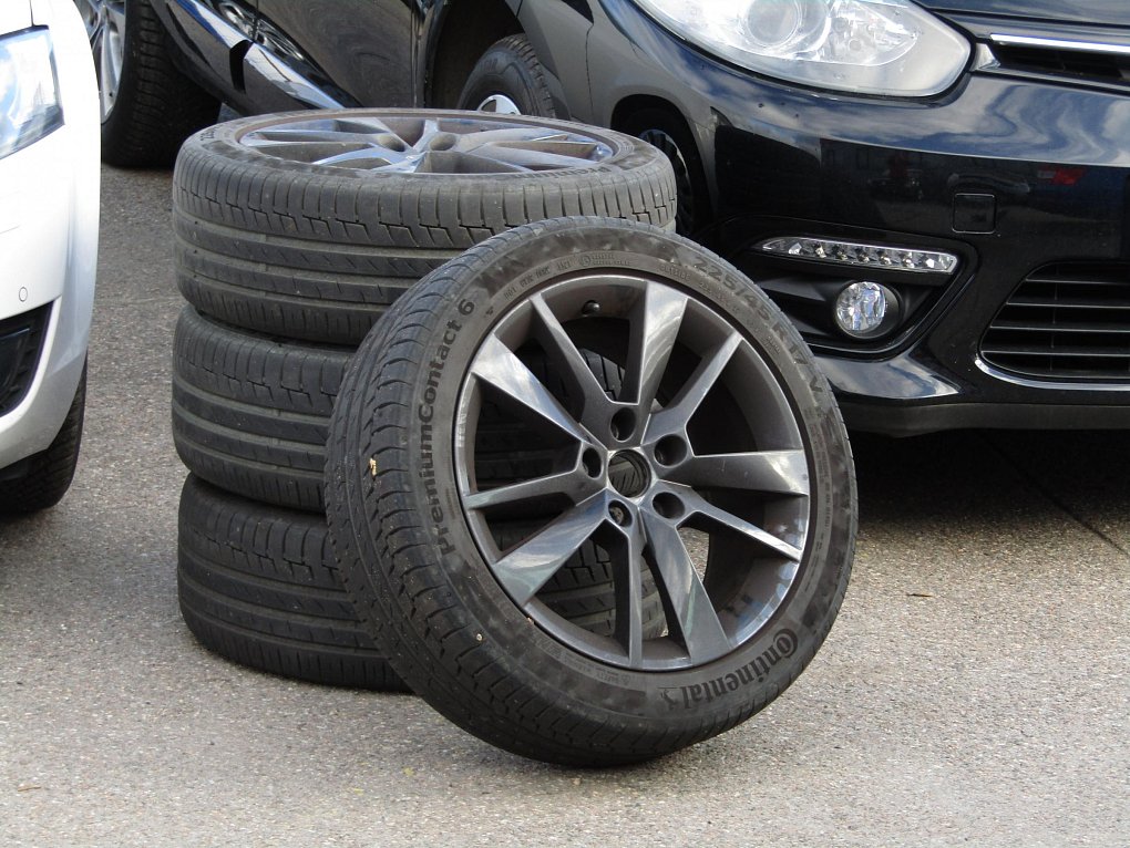 Škoda Octavia III CJSB  4x4