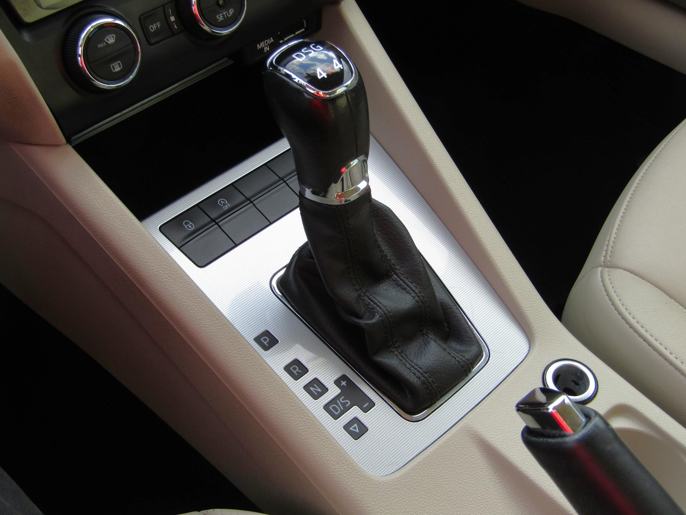 Škoda Octavia III, 2013 - pohled č. 14