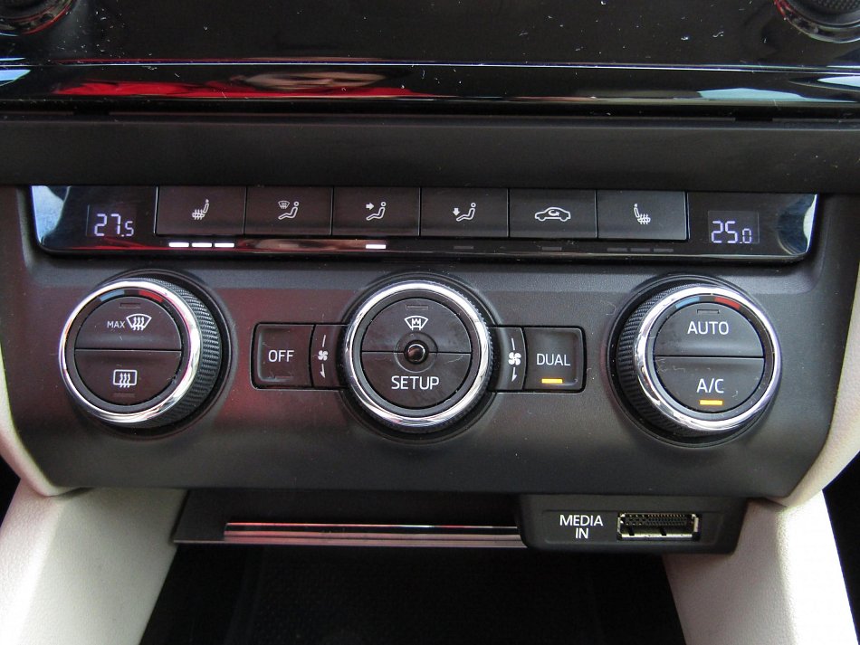 Škoda Octavia III CJSB  4x4