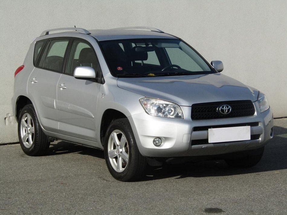 Toyota RAV4 2.2D-CAT 
