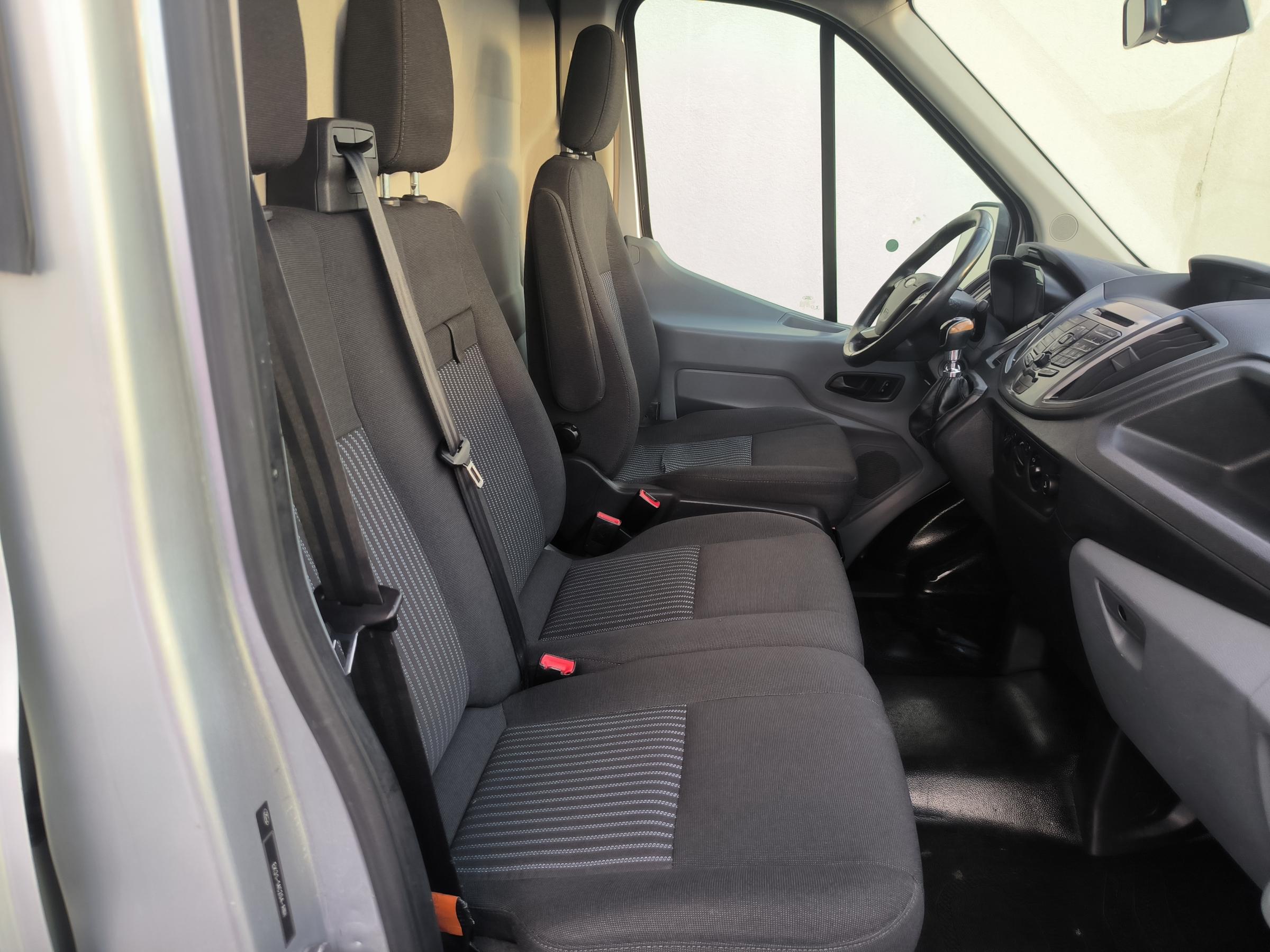 Ford Transit, 2015 - pohled č. 19