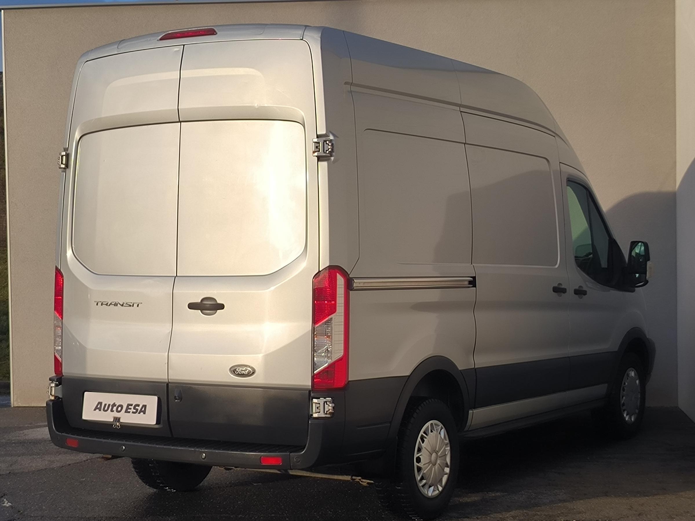 Ford Transit, 2015 - pohled č. 4