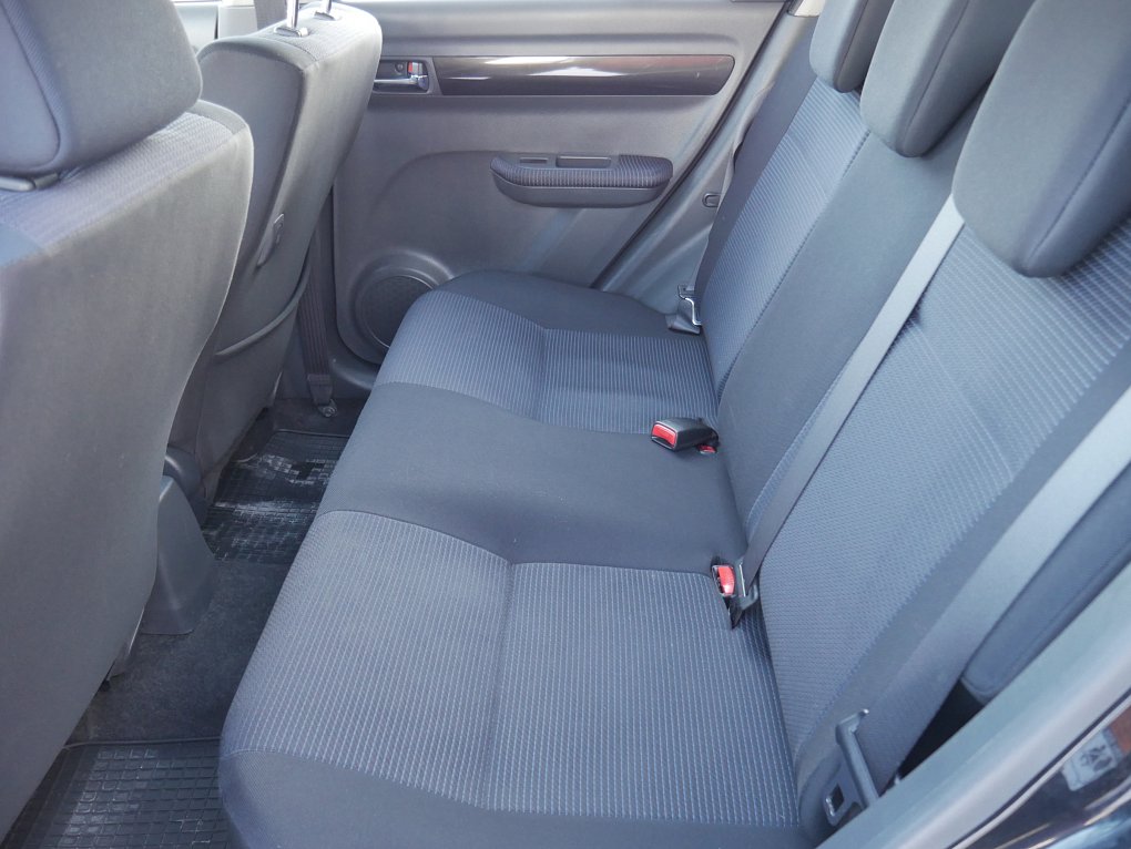 Suzuki Swift 1.3i  4x4