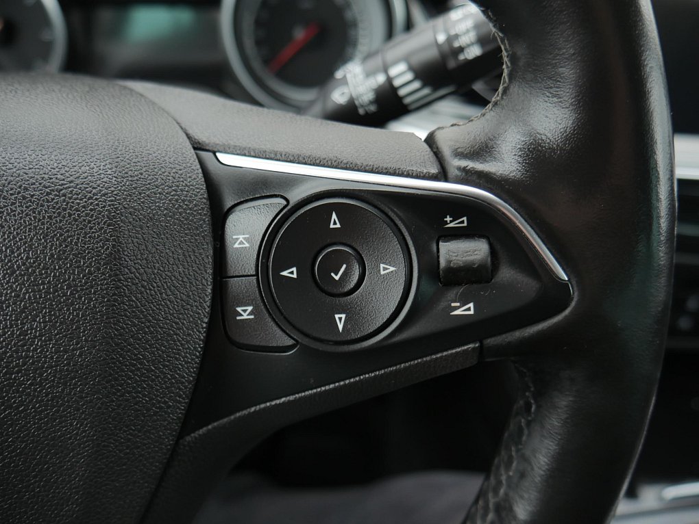 Opel Insignia 2.0CDTi 