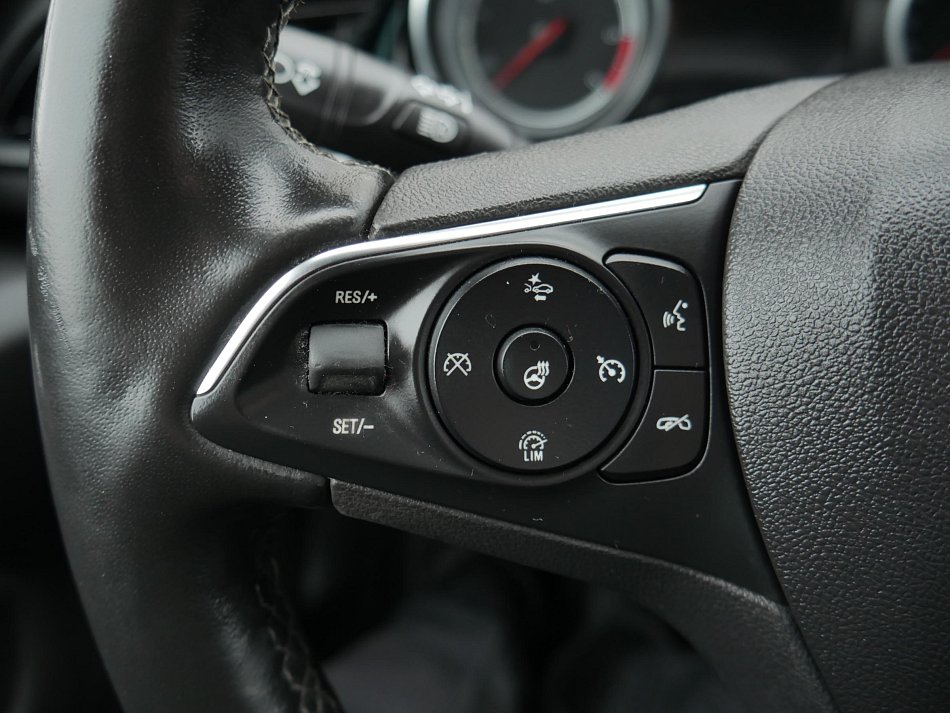 Opel Insignia 2.0CDTi 