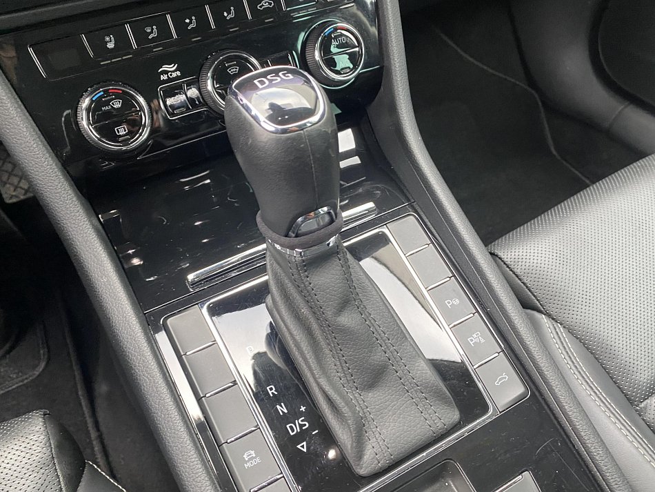 Škoda Superb III 2.0 TDi L&K