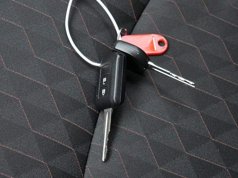 Mitsubishi Space Star 1.2 i Invite