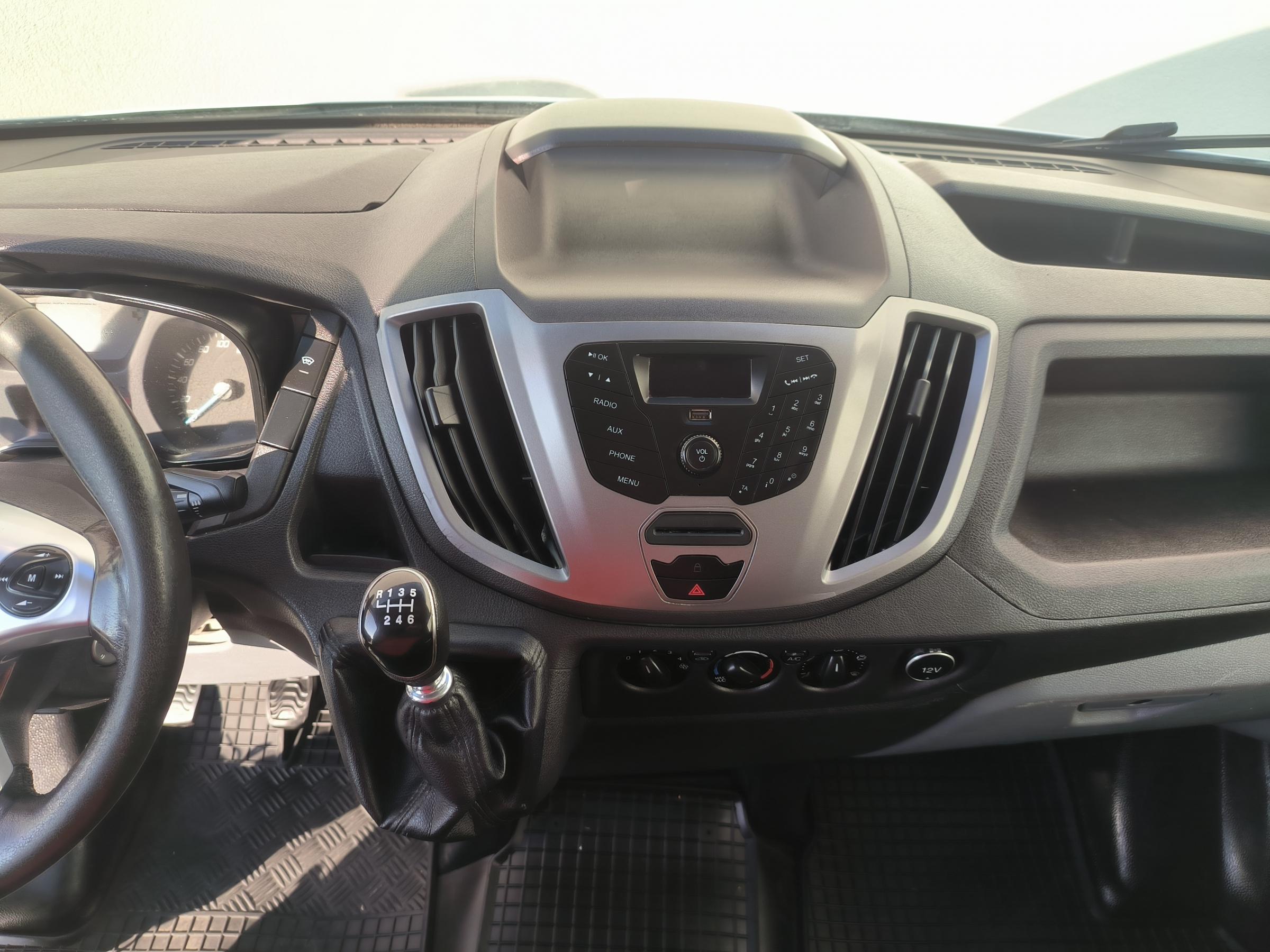 Ford Transit, 2018 - pohled č. 13