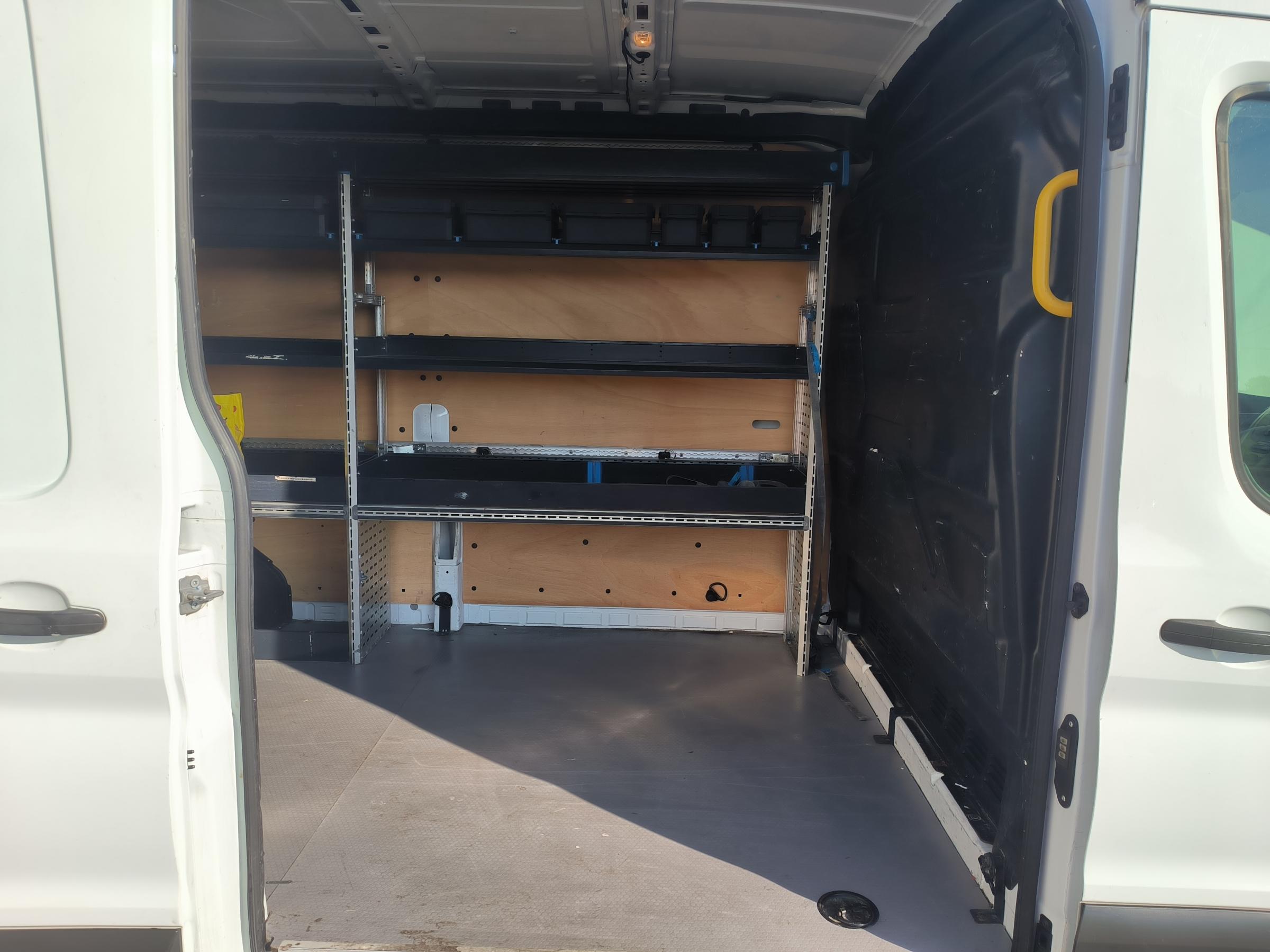 Ford Transit, 2018 - pohled č. 9