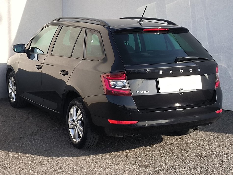 Škoda Fabia III 1.0 TSi Ambition
