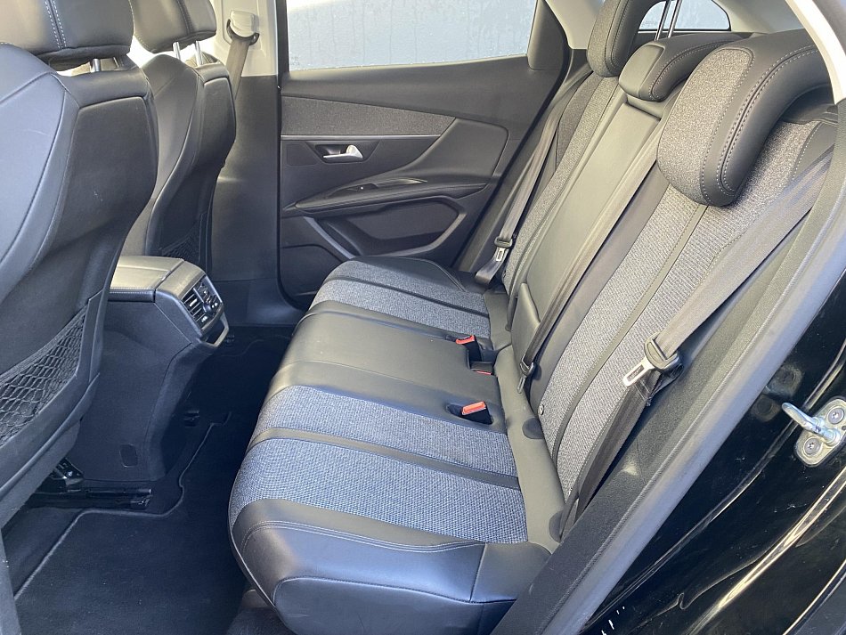 Peugeot 3008 1.5 HDi Allure