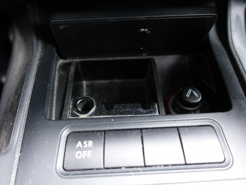 Volkswagen Jetta 1.6 MPi Comfort