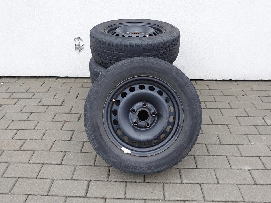 Volkswagen Jetta 1.6 MPi Comfort