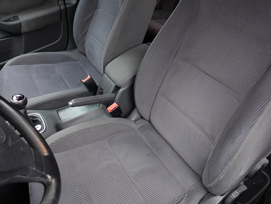 Volkswagen Jetta 1.6 MPi Comfort