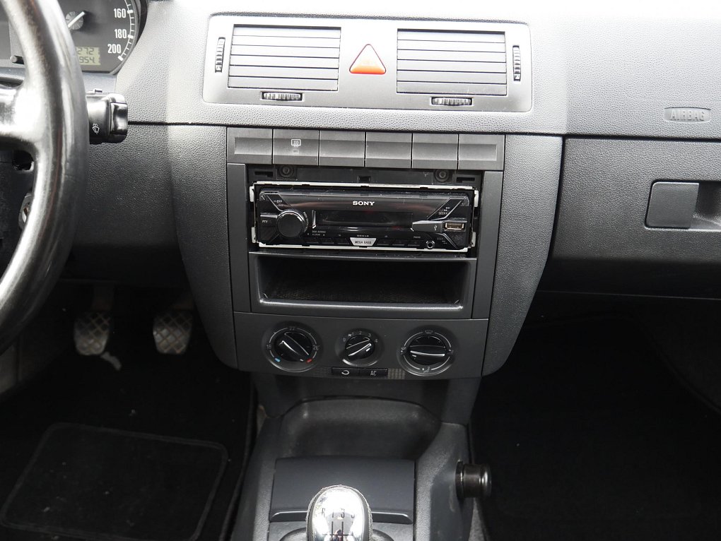 Škoda Fabia I 1.2 12V 