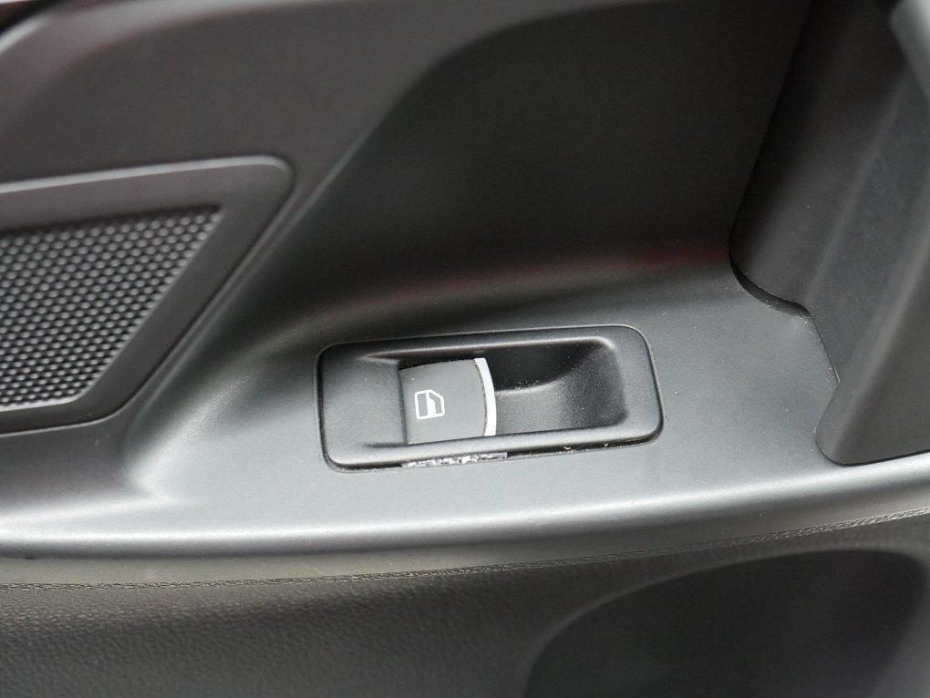 Volkswagen Sharan 2.0 TDi 