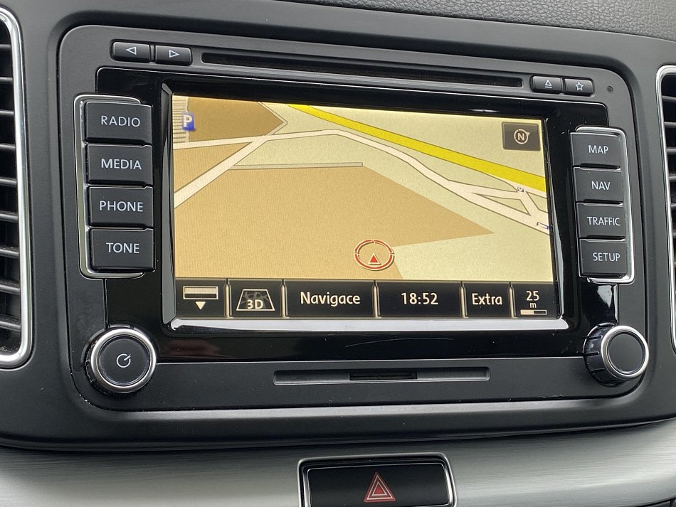 Volkswagen Sharan 2.0 TDi 