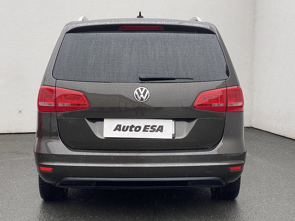 Volkswagen Sharan 2.0 TDi 