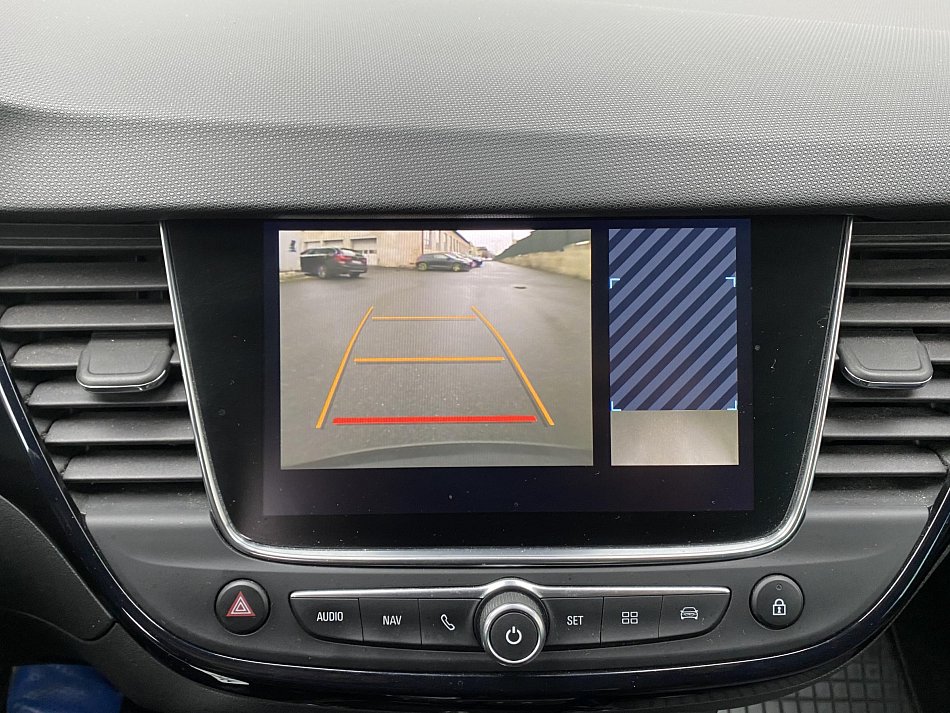 Opel Crossland X 1.2T Innovation