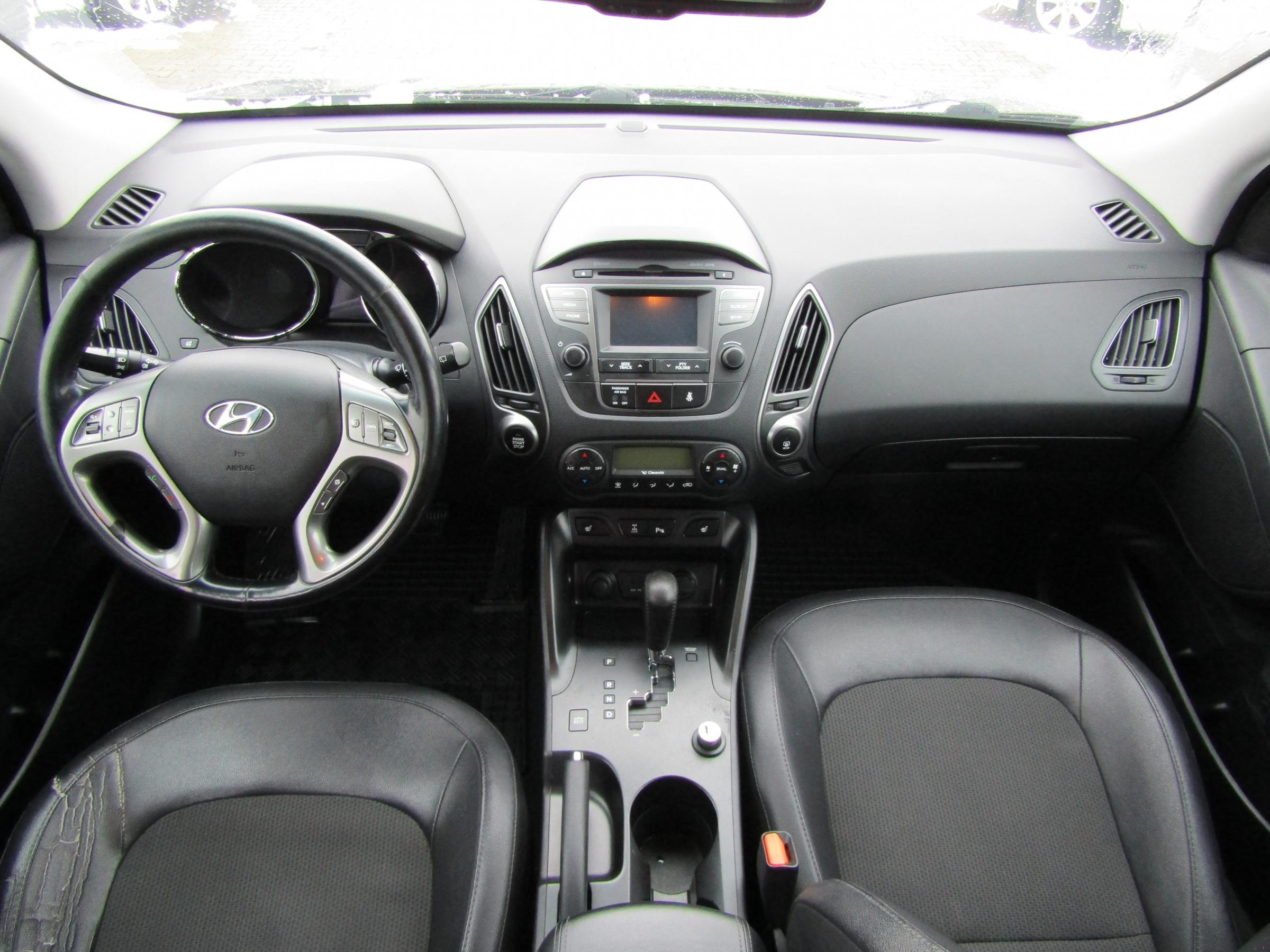 Hyundai ix35, 2014 - pohled č. 8