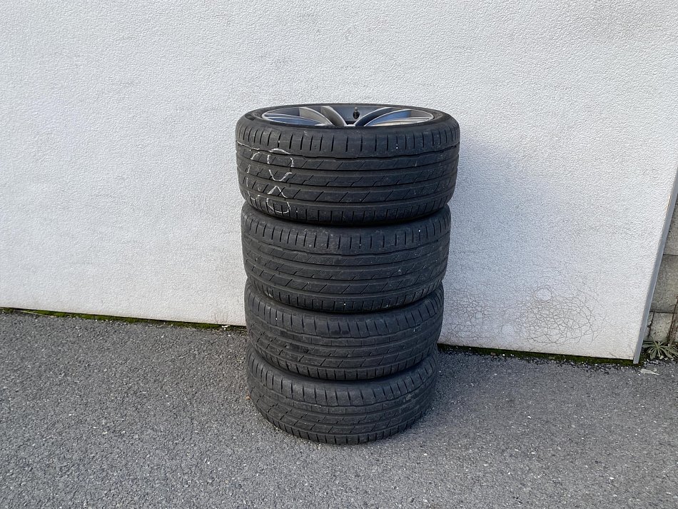 BMW Řada 3 2.0D M Paket GT 320xDrive