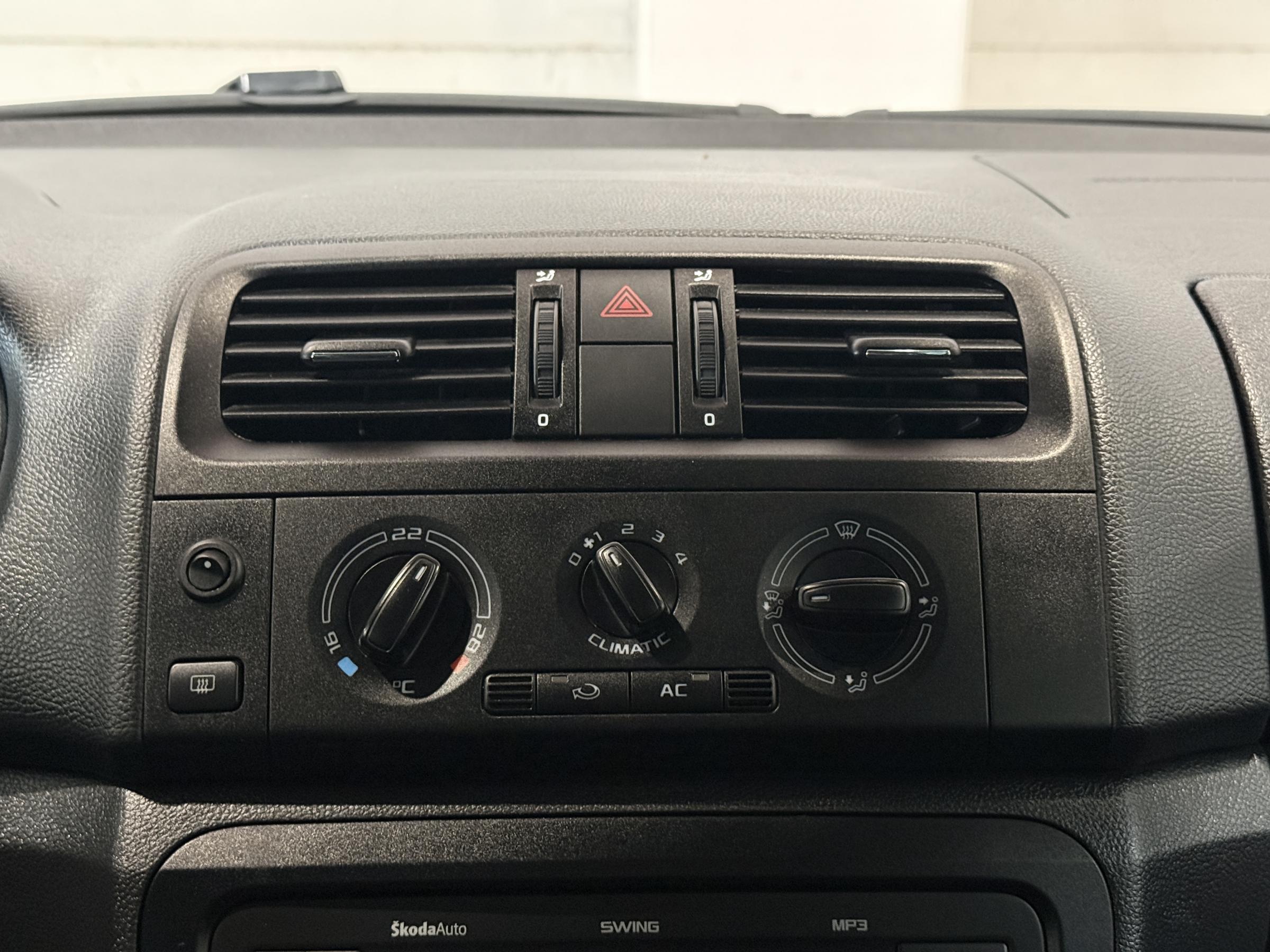 Škoda Roomster, 2010 - pohled č. 14