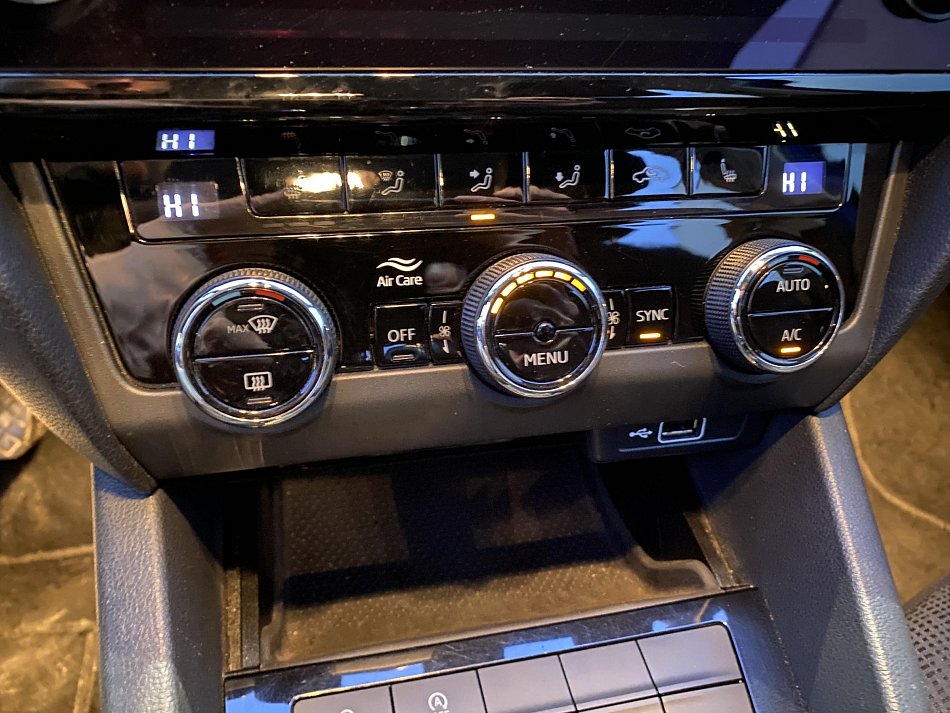 Škoda Octavia III 1.5 TSi Style