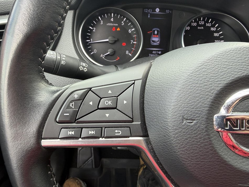 Nissan Qashqai 1.2 DIG-T 