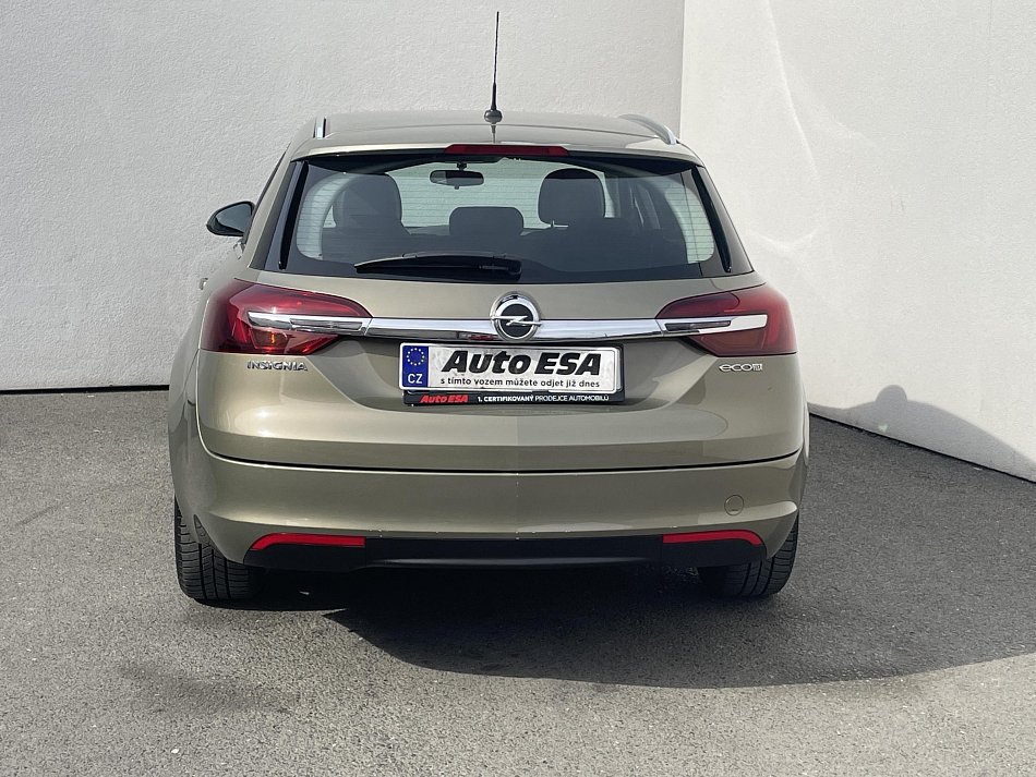 Opel Insignia 2.0 CDTi 