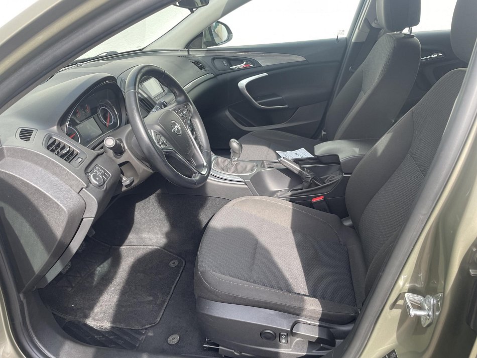 Opel Insignia 2.0 CDTi 