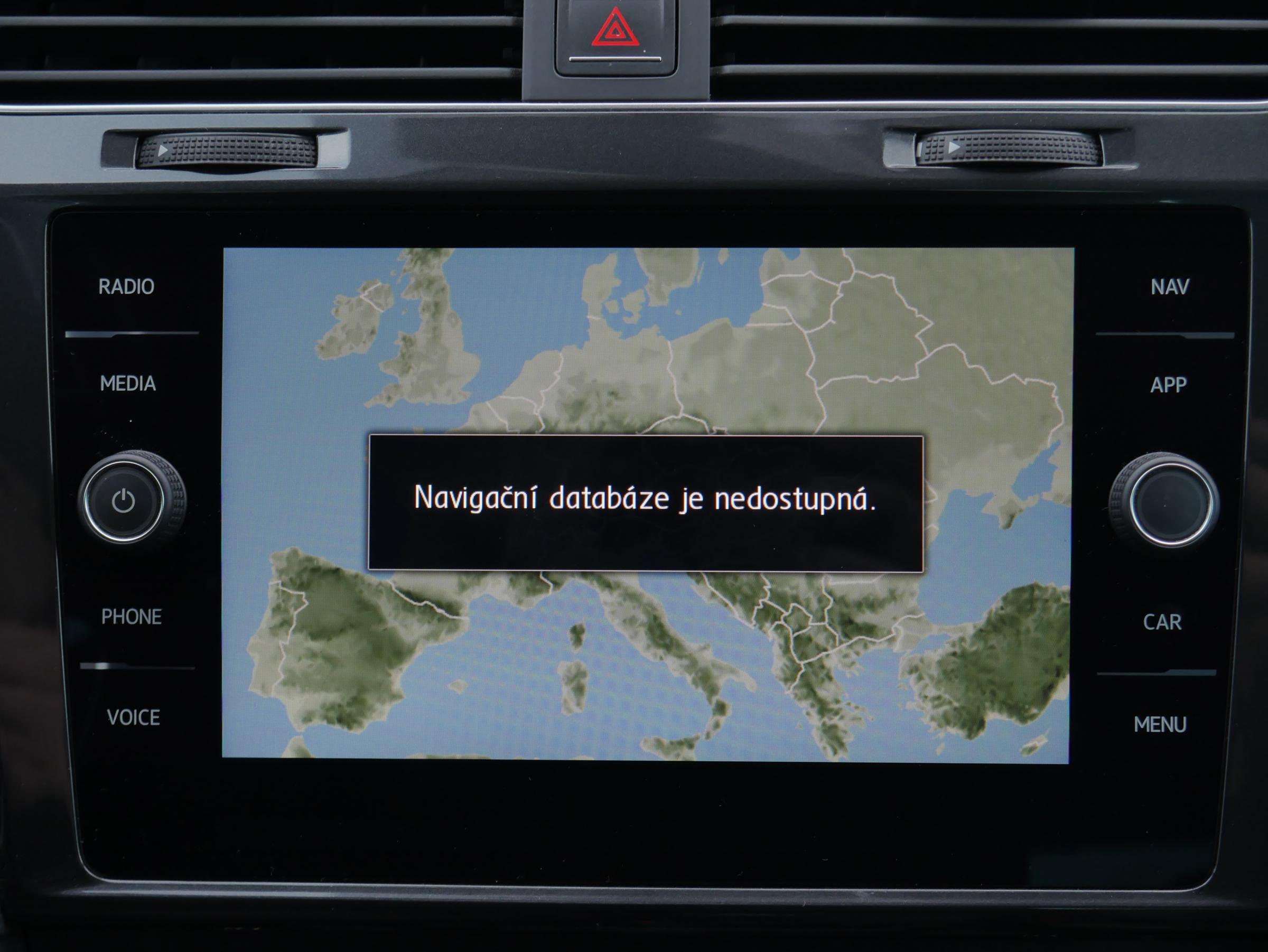 Volkswagen Golf, 2018 - pohled č. 19