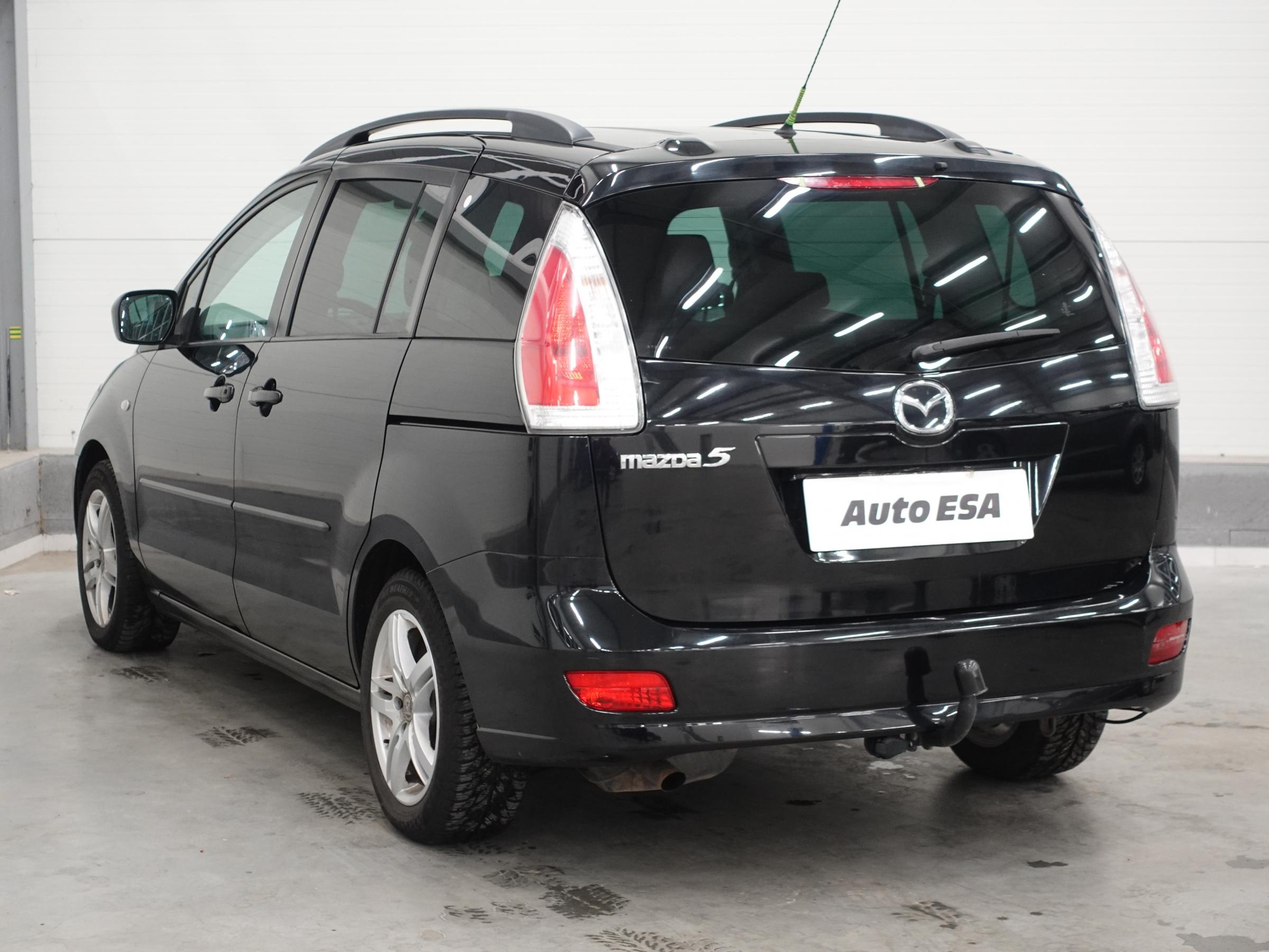 Mazda 5, 2010 - pohled č. 4