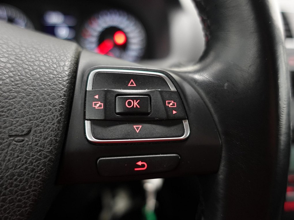 Volkswagen Touran 1.6 TDi 