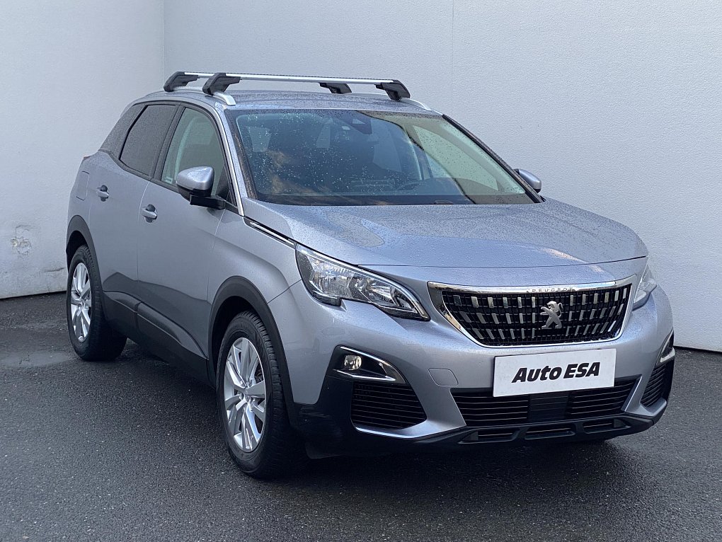 Peugeot 3008 1.2PT 